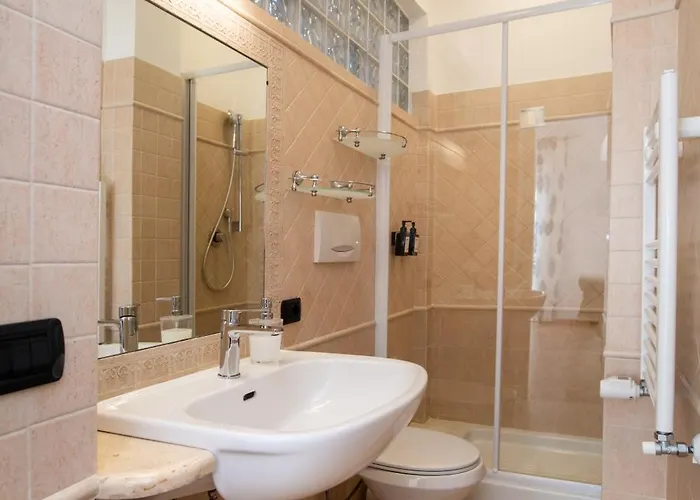Apartamento Sul Ciglio Del Colle - Quiete Ed Eleganza Metro Laurentina *